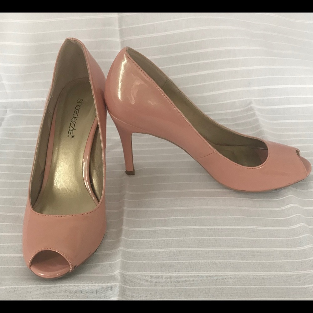 Shoedazzle pink shimmer hills